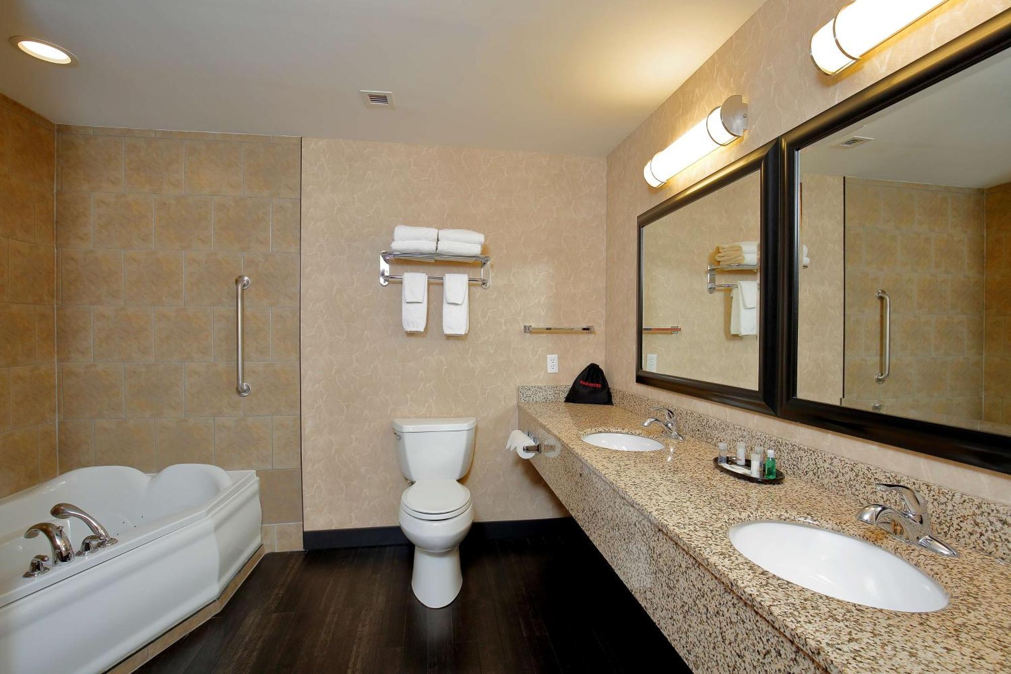 Best Western Blairmore Saskatoon Dış mekan fotoğraf