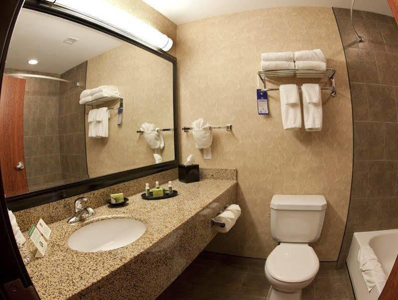 Best Western Blairmore Saskatoon Dış mekan fotoğraf